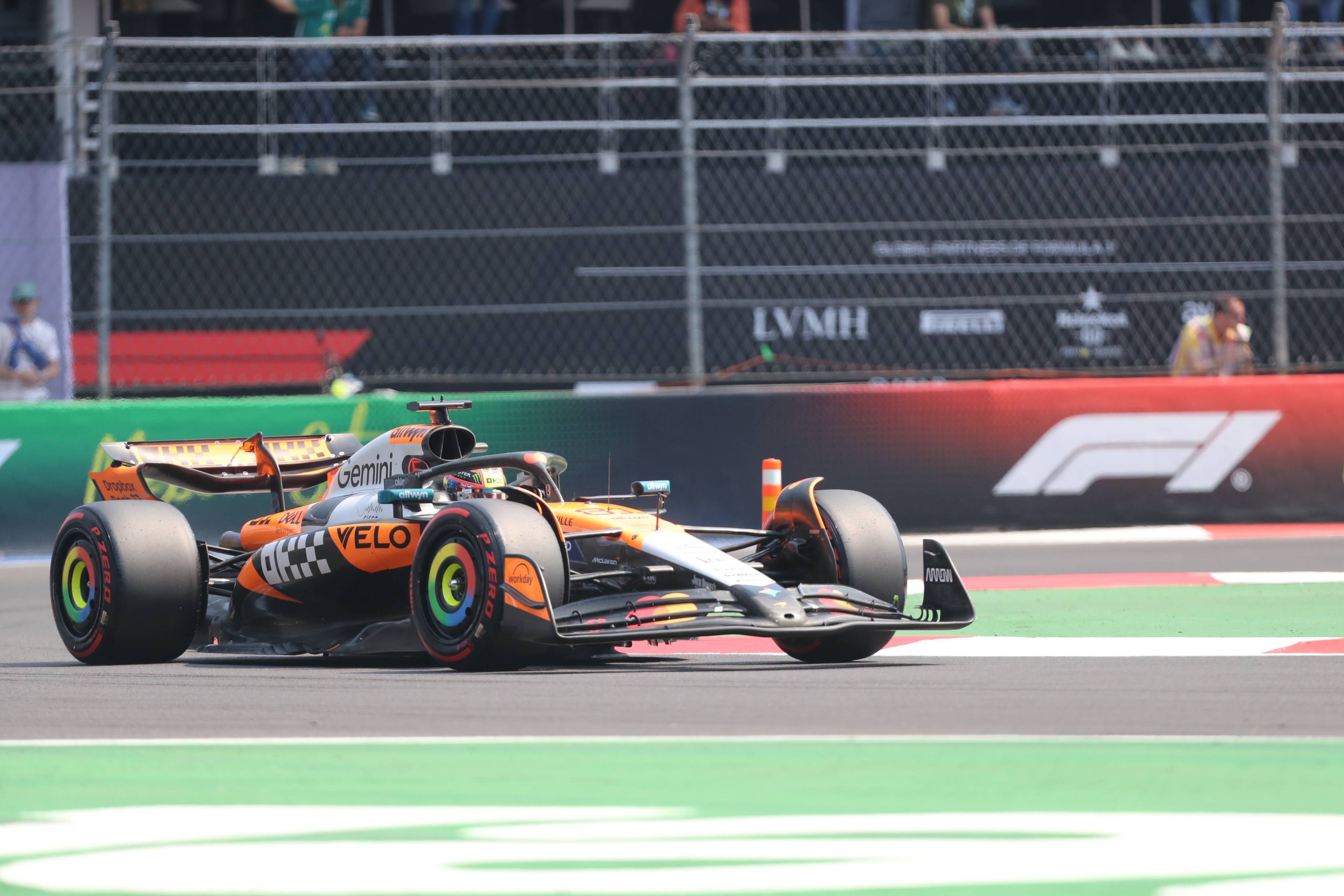 红牛车队逆转哈斯车队，阿隆索高光表现的简单介绍