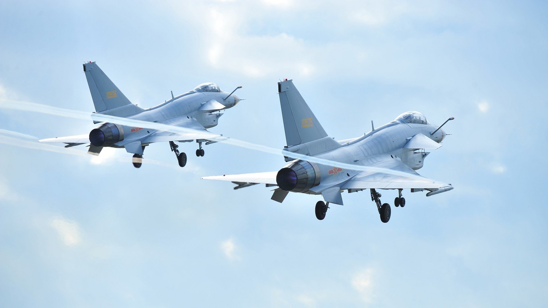 北欧风暴席卷红色城墙，当瑞典式强压遇上马德里竞技，唯有加维稳定输出拒绝掉线